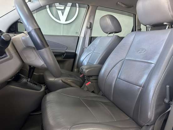 HYUNDAI-TUCSON-2.0 MPFI GLS 16V 143CV 2WD FLEX 4P AUTOMÁTICO HYUNDAI-TUCSON-2011