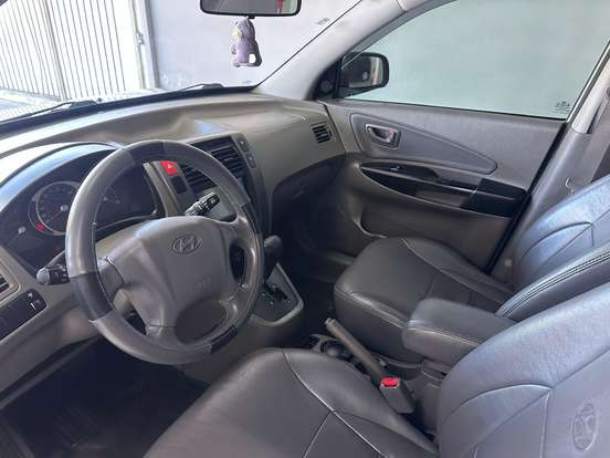 HYUNDAI-TUCSON-2.0 MPFI GLS 16V 143CV 2WD FLEX 4P AUTOMÁTICO HYUNDAI-TUCSON-2011