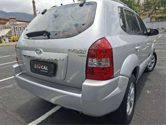 HYUNDAI-TUCSON-2.0 MPFI GLS 16V 143CV 2WD FLEX 4P AUTOMÁTICO HYUNDAI-TUCSON-2018