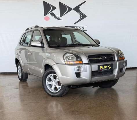 HYUNDAI-TUCSON-2.0 MPFI GLS 16V 143CV 2WD GASOLINA 4P AUTOMÁTICO HYUNDAI-TUCSON-2009