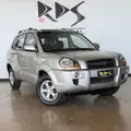 HYUNDAI TUCSON 2.0 MPFI GLS 16V 143CV 2WD GASOLINA 4P AUTOMÁTICO HYUNDAI TUCSON 2.0 MPFI GLS 16V 143CV 2WD GASOLINA 4P AUTOMÁTICO