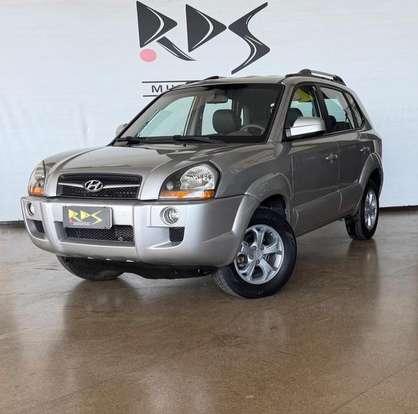 HYUNDAI-TUCSON-2.0 MPFI GLS 16V 143CV 2WD GASOLINA 4P AUTOMÁTICO HYUNDAI-TUCSON-2009
