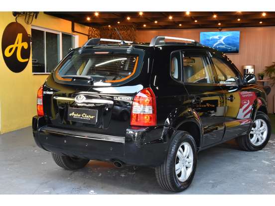 HYUNDAI-TUCSON-2.0 MPFI GLS 16V 143CV 2WD GASOLINA 4P AUTOMÁTICO HYUNDAI-TUCSON-2007