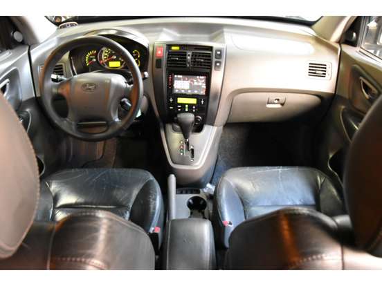 HYUNDAI-TUCSON-2007