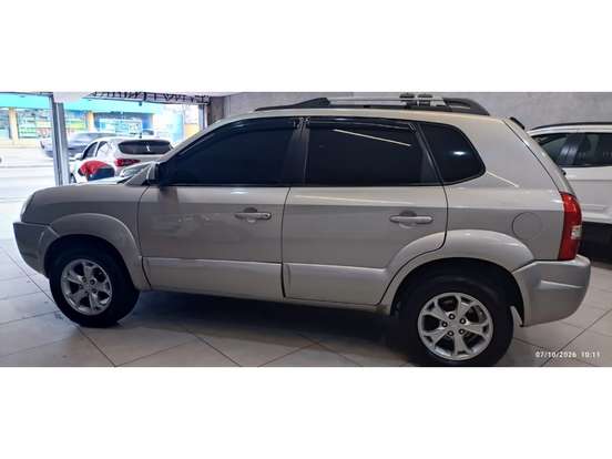 HYUNDAI-TUCSON-2008