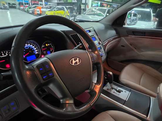 HYUNDAI-VERACRUZ-3.8 V6 GASOLINA 4WD AUTOMÁTICO HYUNDAI-VERACRUZ-2010