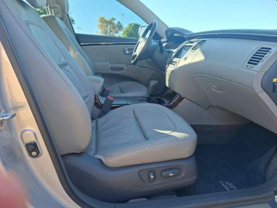 HYUNDAI-AZERA-3.3 MPFI GLS SEDAN V6 24V GASOLINA 4P AUTOMÁTICO HYUNDAI-AZERA-2008