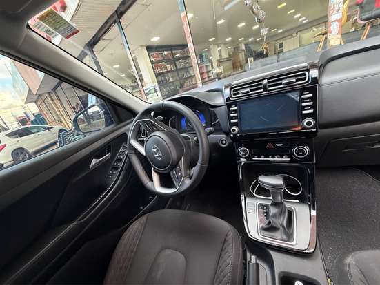HYUNDAI-CRETA-2024
