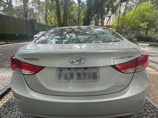 HYUNDAI-ELANTRA-1.8 GLS 16V GASOLINA 4P AUTOMÁTICO HYUNDAI-ELANTRA-2012