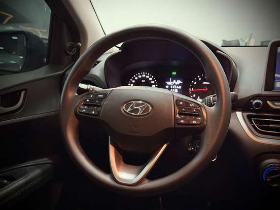 HYUNDAI-HB20-2025