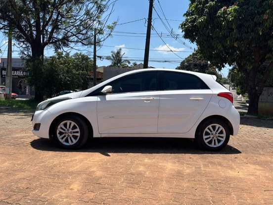 HYUNDAI-HB20-1.0 COMFORT PLUS 12V FLEX 4P MANUAL HYUNDAI-HB20-2016