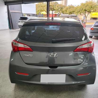 HYUNDAI-HB20-2012