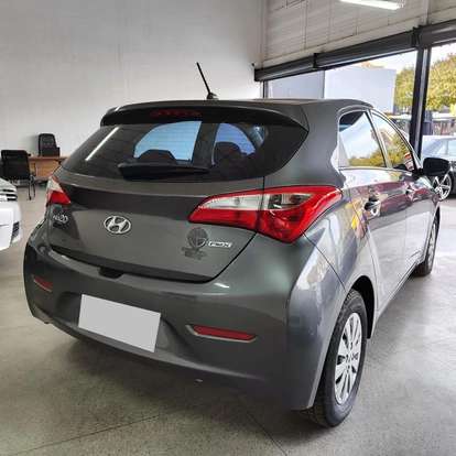 HYUNDAI-HB20-2012