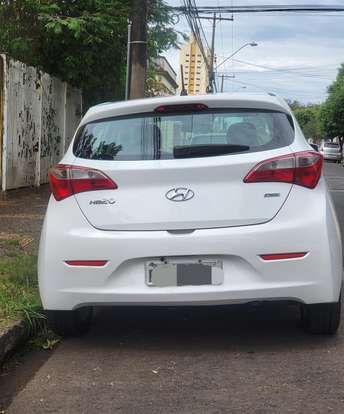HYUNDAI-HB20-2014
