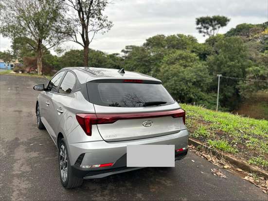 HYUNDAI-HB20-2022