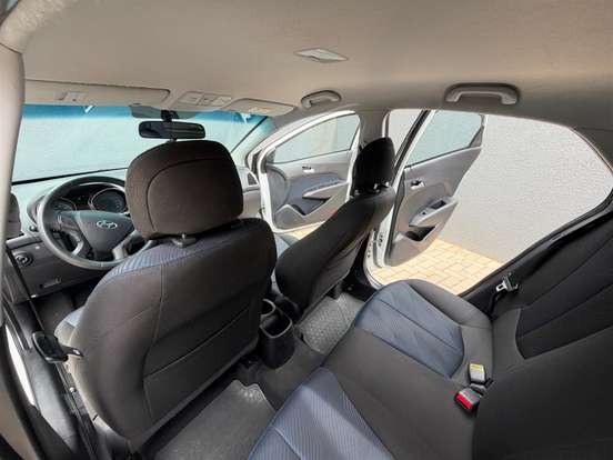 HYUNDAI-HB20X-1.6 16V STYLE FLEX 4P AUTOMÁTICO HYUNDAI-HB20X-2014