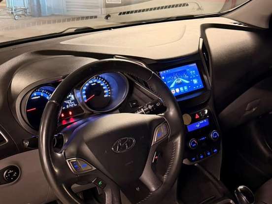 HYUNDAI-HB20-1.6 PREMIUM 16V FLEX 4P AUTOMÁTICO HYUNDAI-HB20-2016