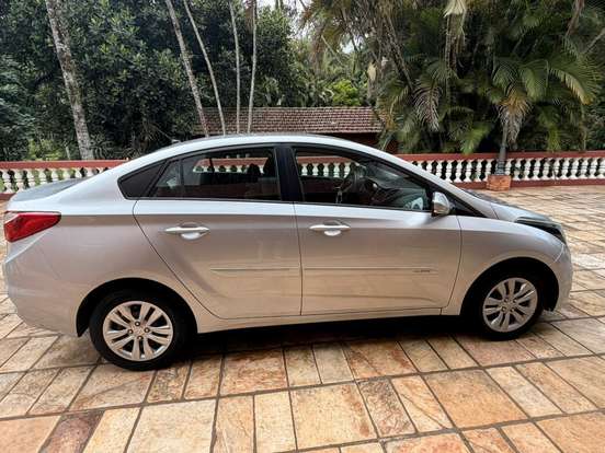HYUNDAI-HB20S-1.0 COMFORT PLUS 12V TURBO FLEX 4P MANUAL HYUNDAI-HB20S-2016