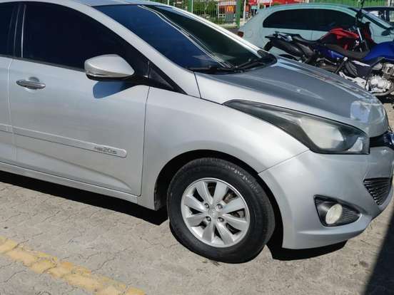 HYUNDAI-HB20S-1.6 COMFORT PLUS 16V FLEX 4P MANUAL HYUNDAI-HB20S-2015