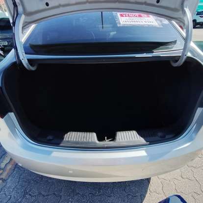 HYUNDAI-HB20S-2015
