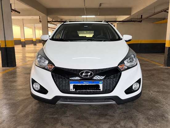 HYUNDAI-HB20X-1.6 16V PREMIUM FLEX 4P AUTOMÁTICO HYUNDAI-HB20X-2014