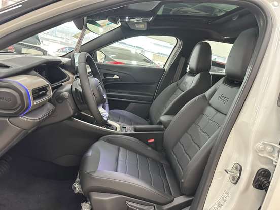 JEEP-AVENGER-1.0 T200 TURBO MHEV LIMITED CVT JEEP-AVENGER-2026