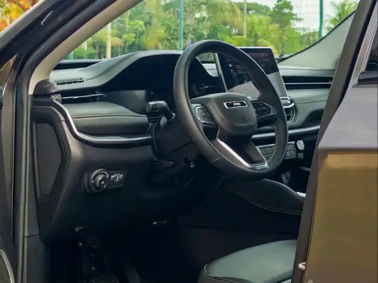 JEEP-COMMANDER-2024