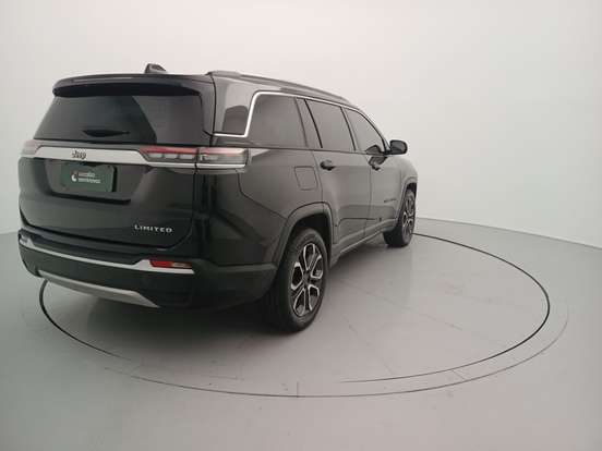 JEEP-COMMANDER-2024