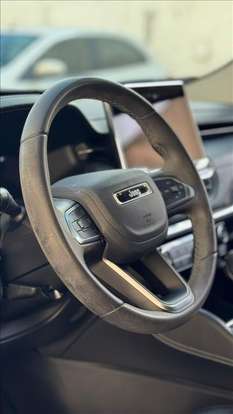 JEEP-COMMANDER-2023