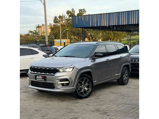 JEEP-COMMANDER-2022