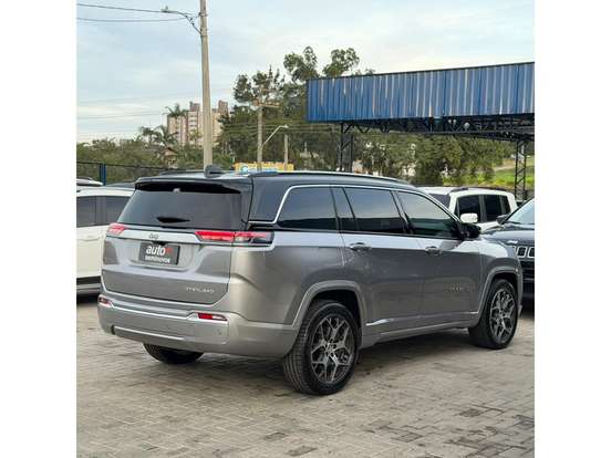 JEEP-COMMANDER-2022