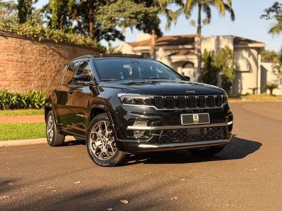 JEEP-COMMANDER-2022