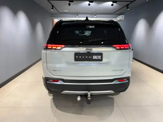 JEEP-COMMANDER-2021