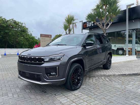 JEEP-COMMANDER-2.0 HURRICANE 4 TURBO FLEX BLACKHAWK AT9 JEEP-COMMANDER-2026