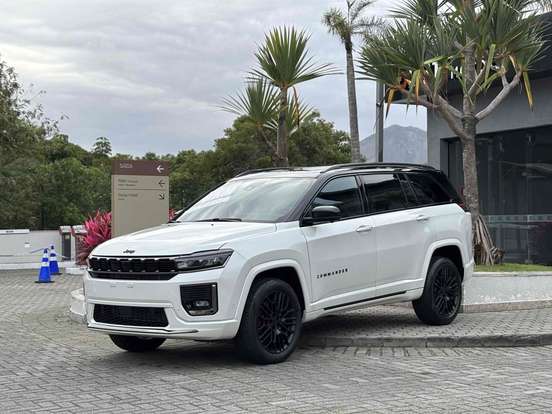 JEEP-COMMANDER-2026