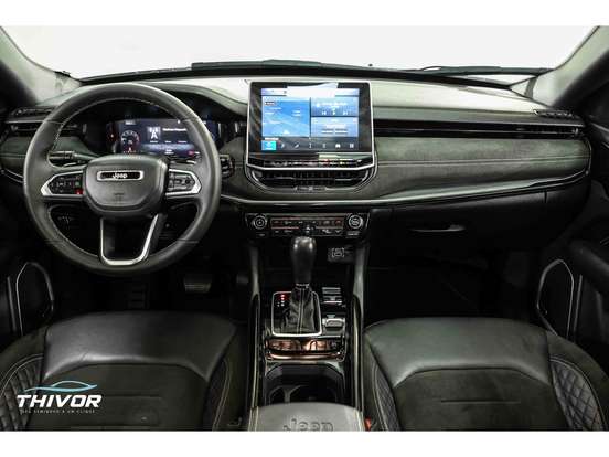 JEEP-COMMANDER-2.0 HURRICANE 4 TURBO GASOLINA BLACKHAWK AT9 JEEP-COMMANDER-2024