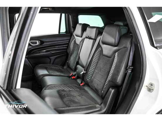 JEEP-COMMANDER-2024
