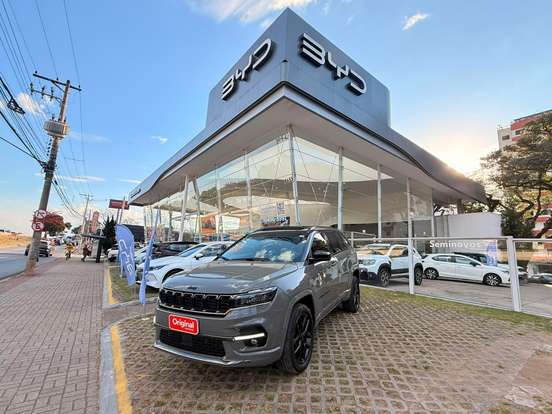JEEP-COMMANDER-2.0 HURRICANE 4 TURBO GASOLINA BLACKHAWK AT9 JEEP-COMMANDER-2024