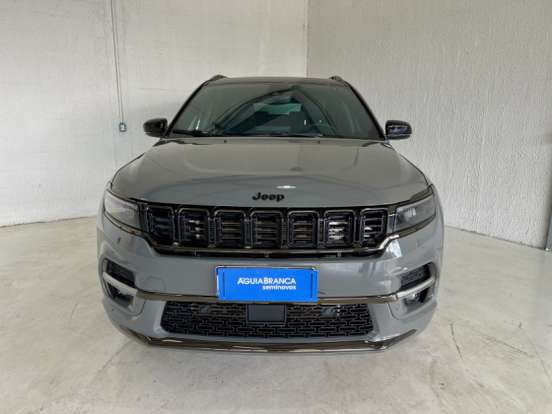 JEEP-COMMANDER-2024