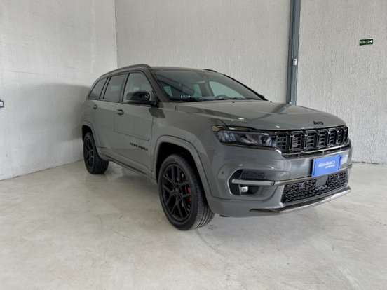 JEEP-COMMANDER-2.0 HURRICANE 4 TURBO GASOLINA BLACKHAWK AT9 JEEP-COMMANDER-2024
