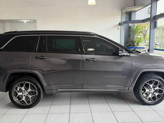 JEEP-COMMANDER-2.0 TD380 TURBO DIESEL LIMITED AT9 JEEP-COMMANDER-2022