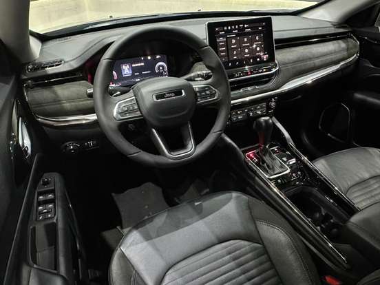 JEEP-COMMANDER-2022