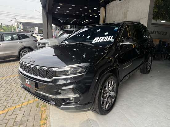 JEEP-COMMANDER-2023
