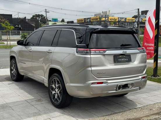 JEEP-COMMANDER-2021