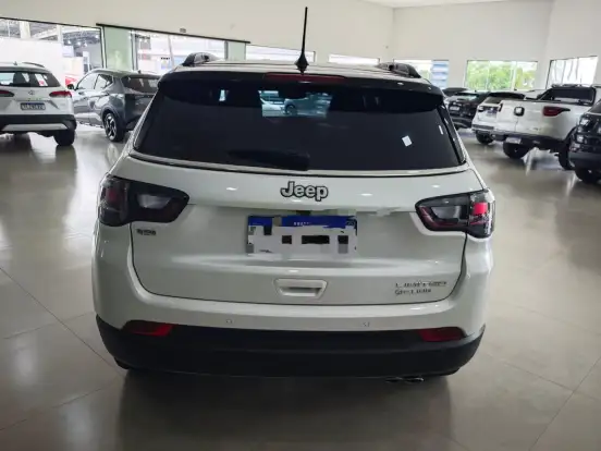 JEEP-COMPASS-2024