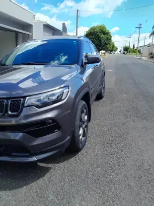 JEEP-COMPASS-2021