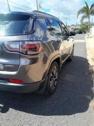 JEEP-COMPASS-2021