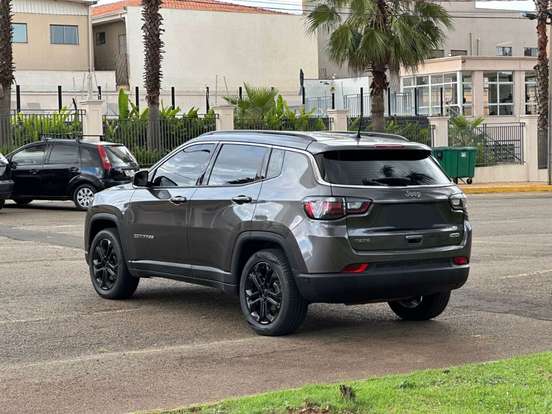 JEEP-COMPASS-2022