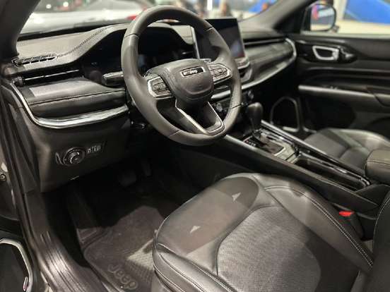JEEP-COMPASS-2024