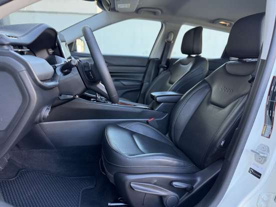 JEEP-COMPASS-2023